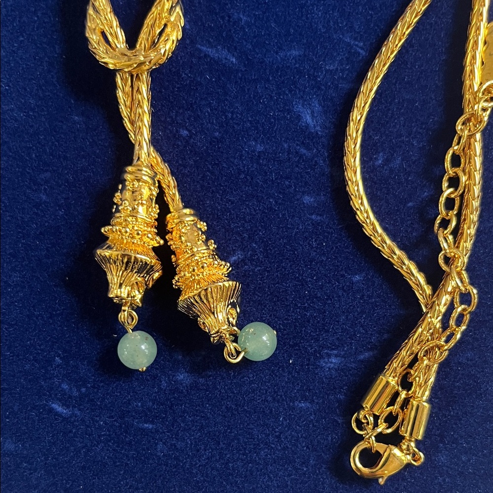 Camrose & Kross JBK Gold Necklace Lions Heads with Aventurine Drops